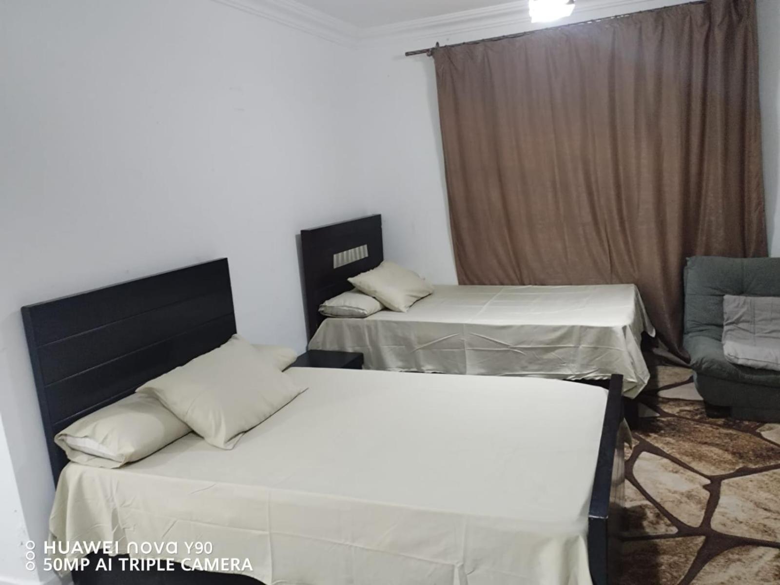 Lovely In Private With Garden View And Free Parking Apartamento *