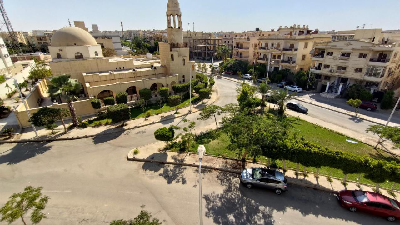 Lovely In Private With Garden View And Free Parking Apartamento